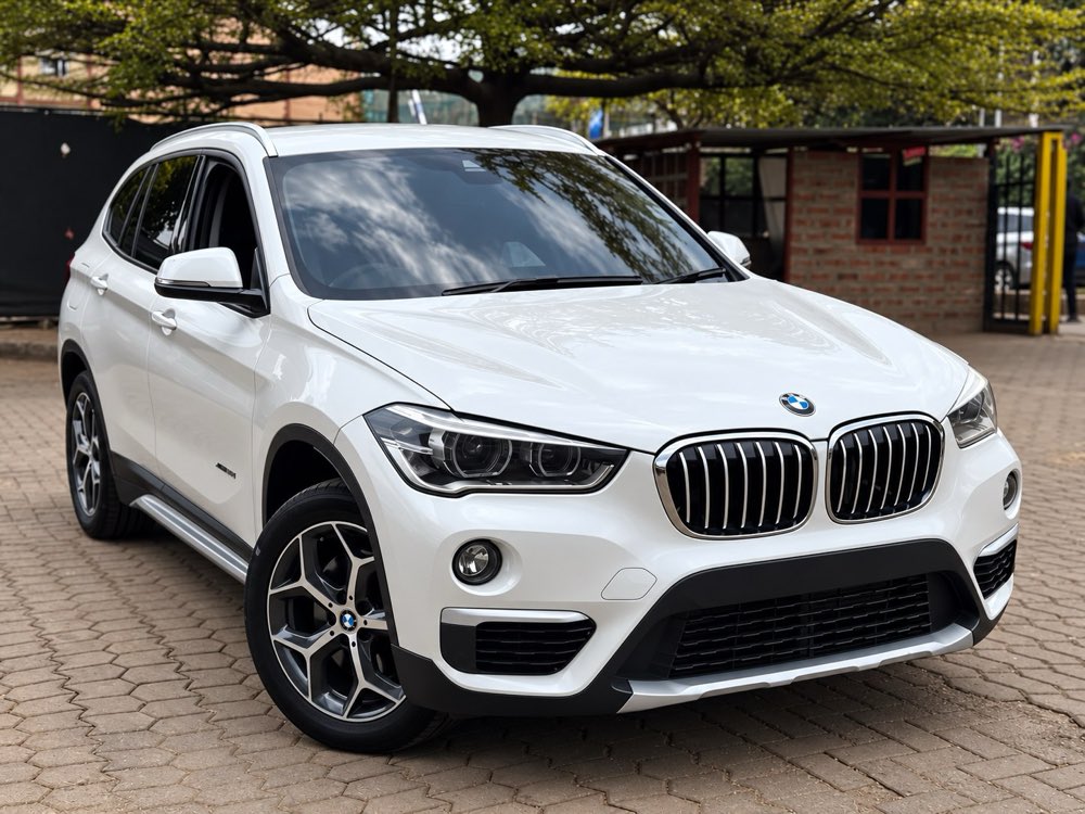 White BMW X1 premium SUV